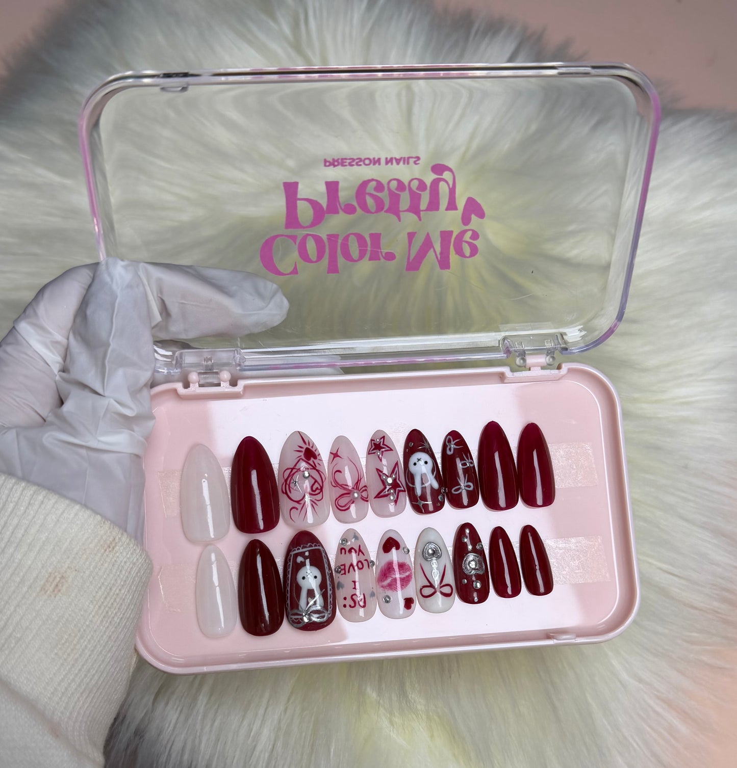 Miffy Valentine Nails