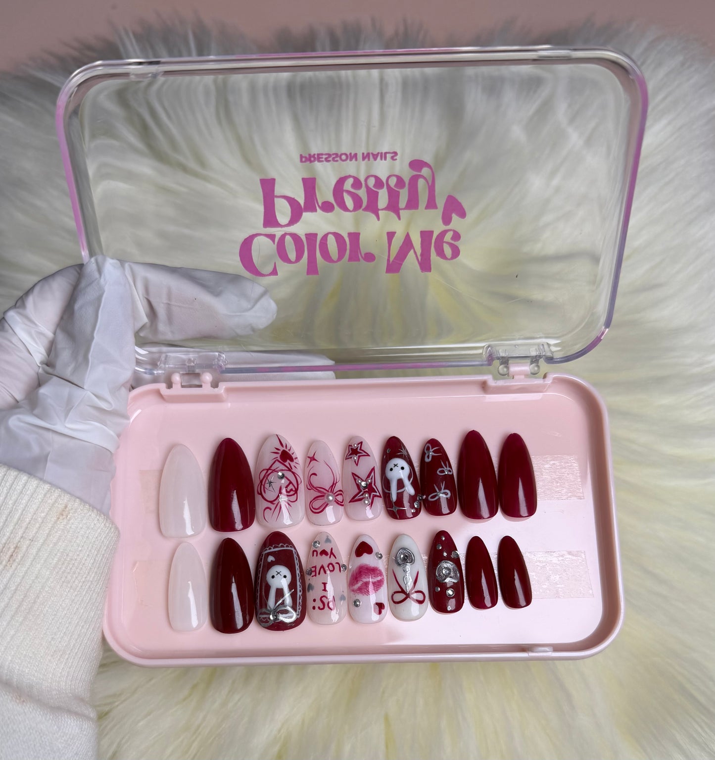 Miffy Valentine Nails